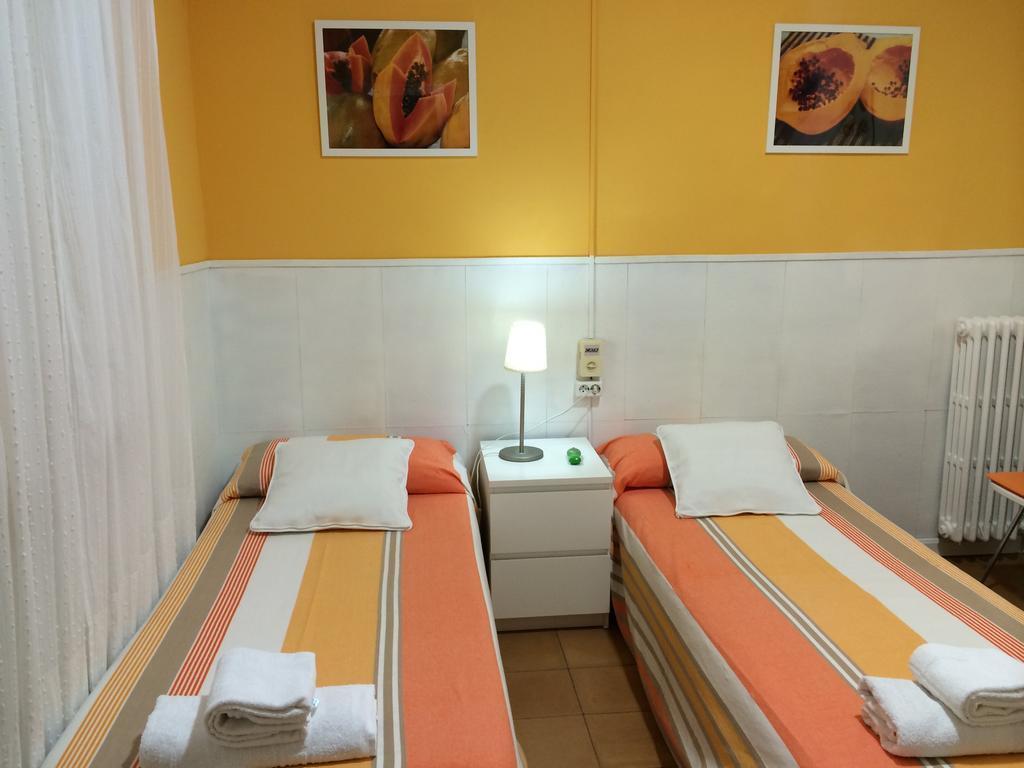 Hostal Valls 巴塞罗那 外观 照片