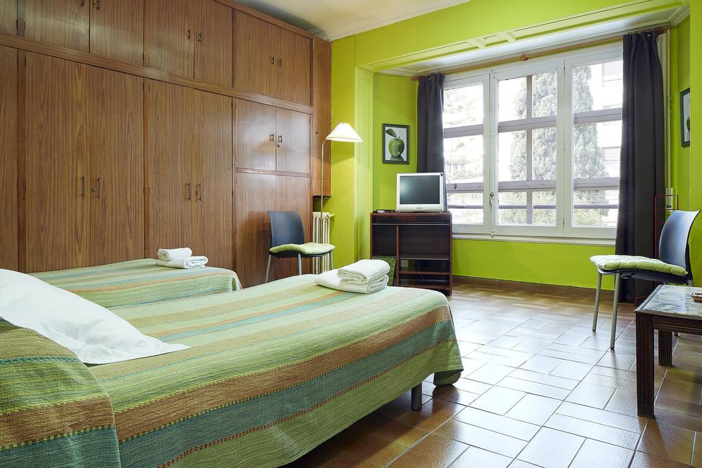 Hostal Valls 巴塞罗那 外观 照片