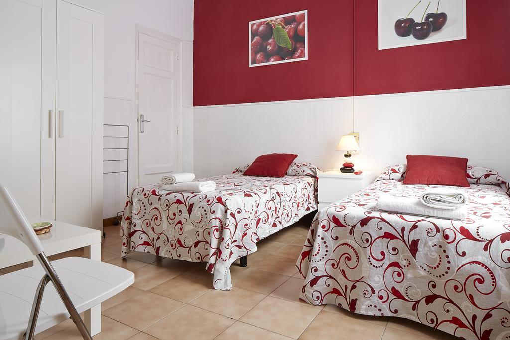 Hostal Valls 巴塞罗那 外观 照片