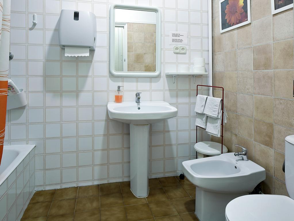 Hostal Valls 巴塞罗那 外观 照片