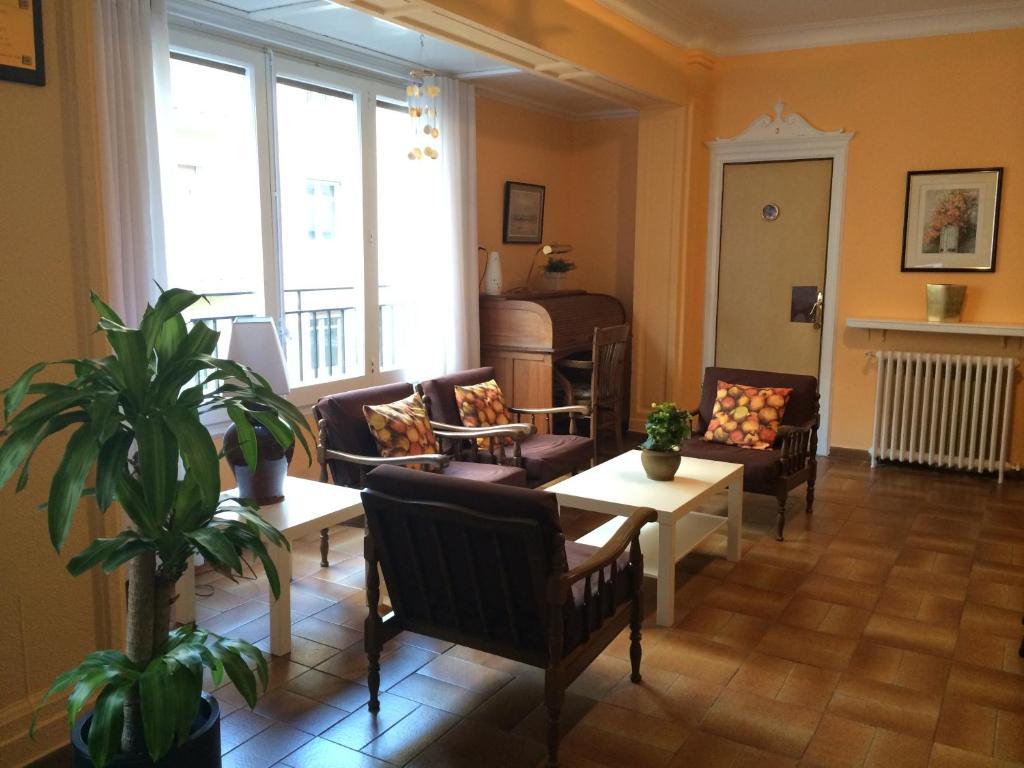 Hostal Valls 巴塞罗那 外观 照片